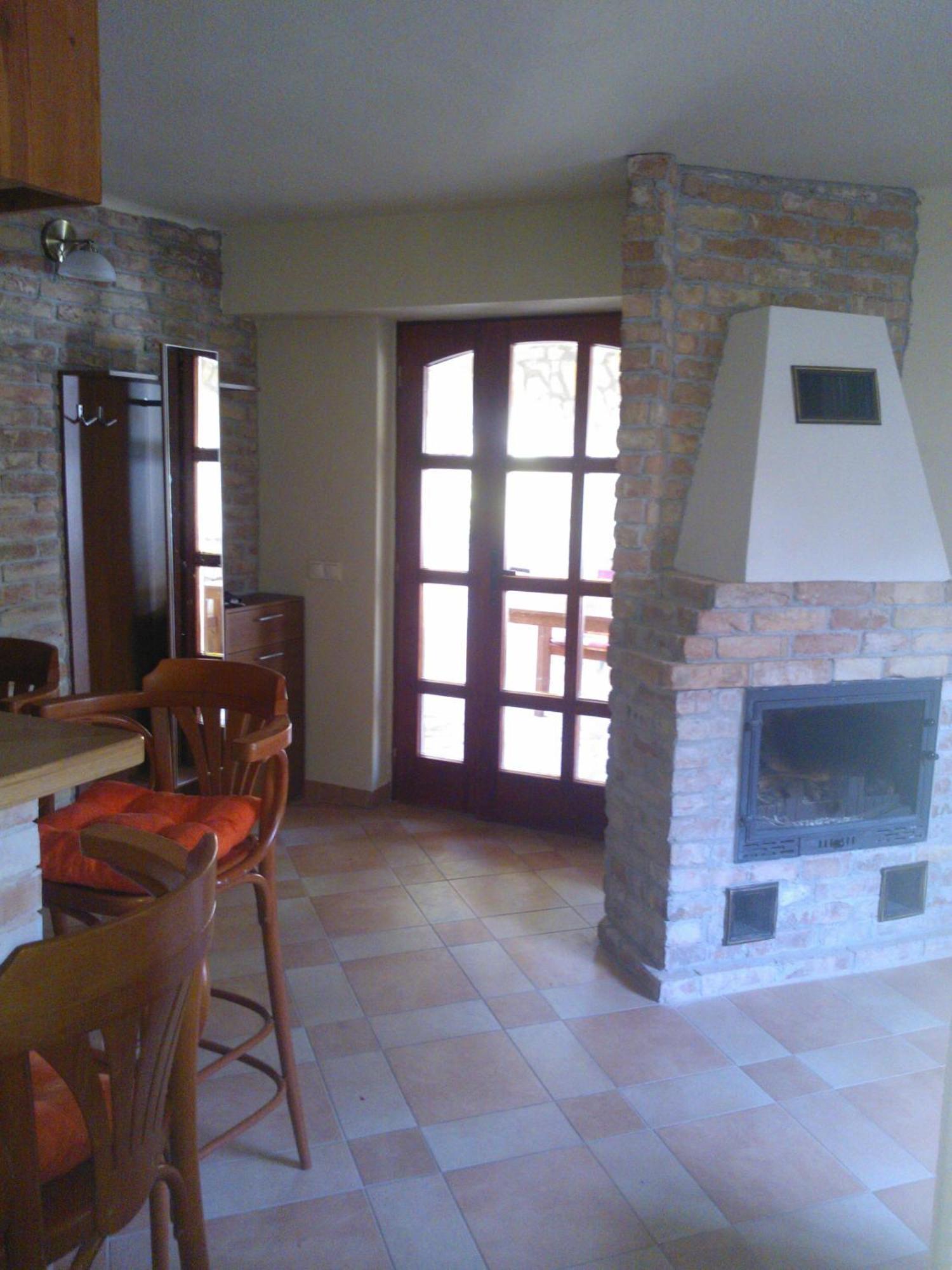 Mediterrán Apartmanház Szántód Habitación foto