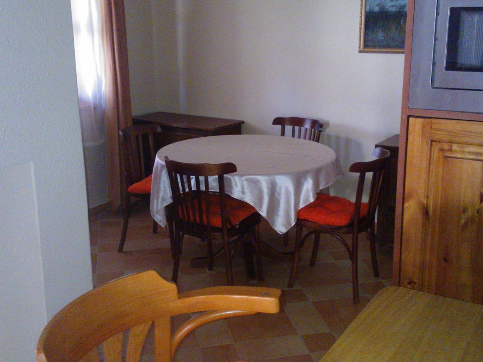 Mediterrán Apartmanház Szántód Habitación foto
